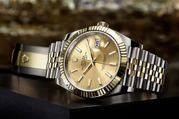 勞力士手表表盤怎么保養(yǎng)和清潔呢？