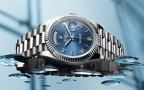 怎樣更換勞力士手表的電池（更換勞力士手表電池的方法）