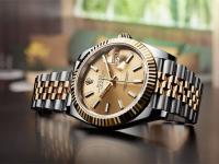 勞力士手表表殼劃痕修復技巧（專業(yè)保養(yǎng)與日常維護建議）