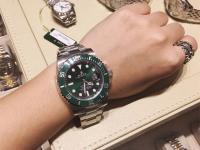 勞力士手表機芯受損處理技巧大全（修復與保養的實用指南）